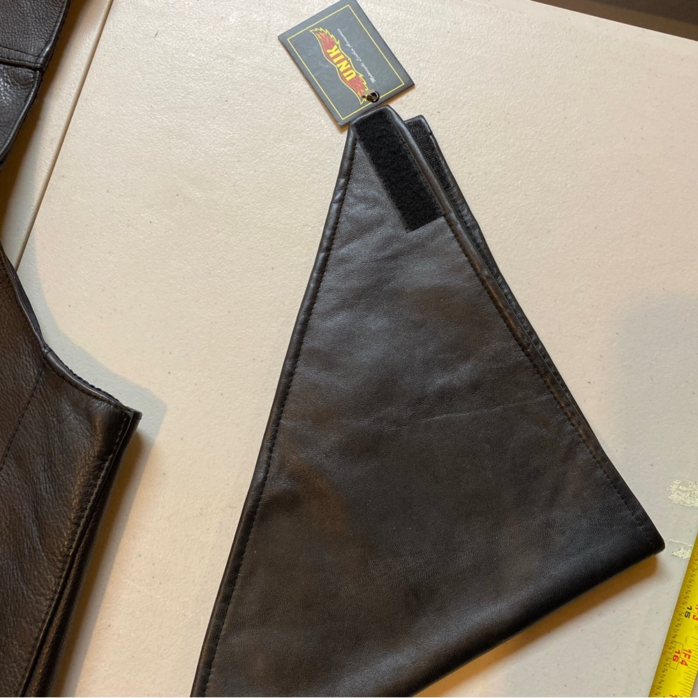 Vintage Leather Men’s Vest size 46 and free face covering included - Picture 7 of 8